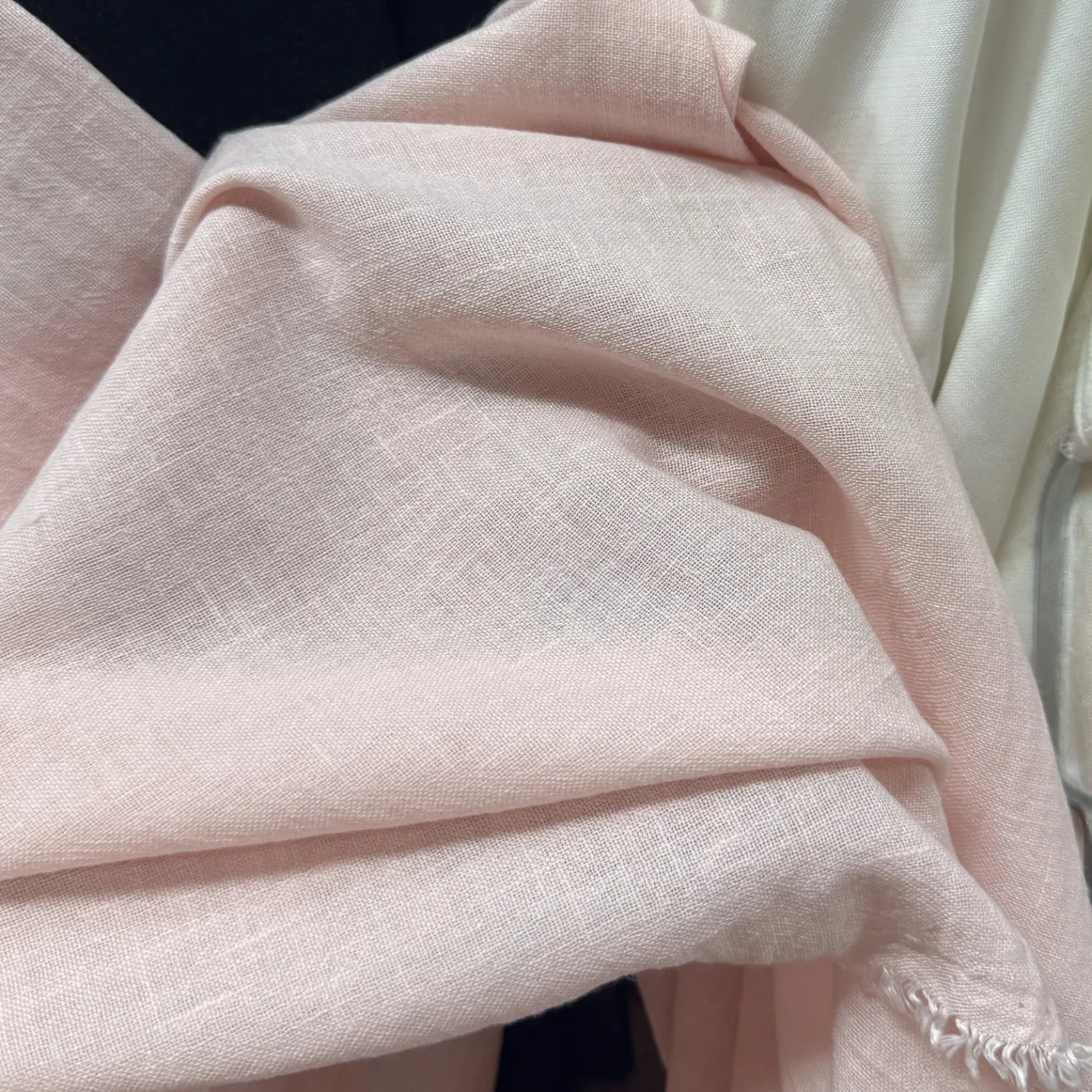 PINK SAND-WASHED LINEN BLEND - 40% Flax, 210g/m, 145cm Wide - Soft Days