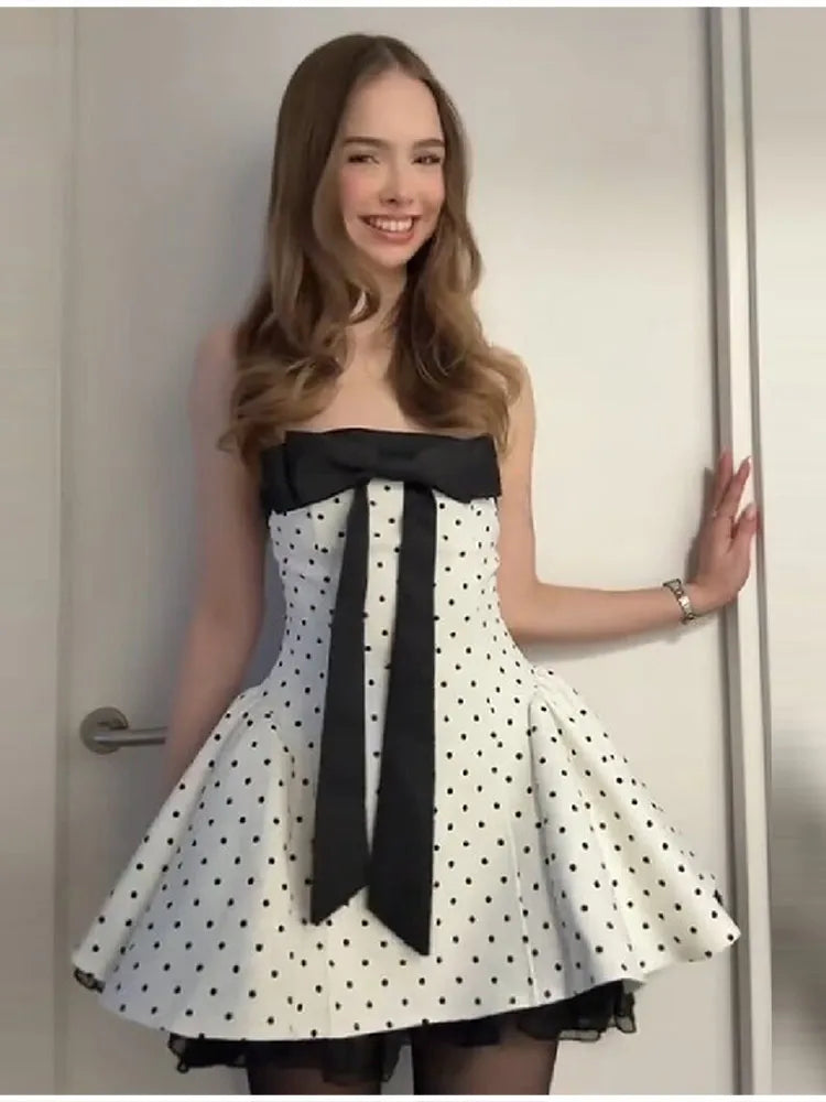 Vintage Sweet Polka Dot Mini Dress Strapless Bow Flared Skirt Dresses Women Birthday Party Cute Chic Playful Stylish Outfits