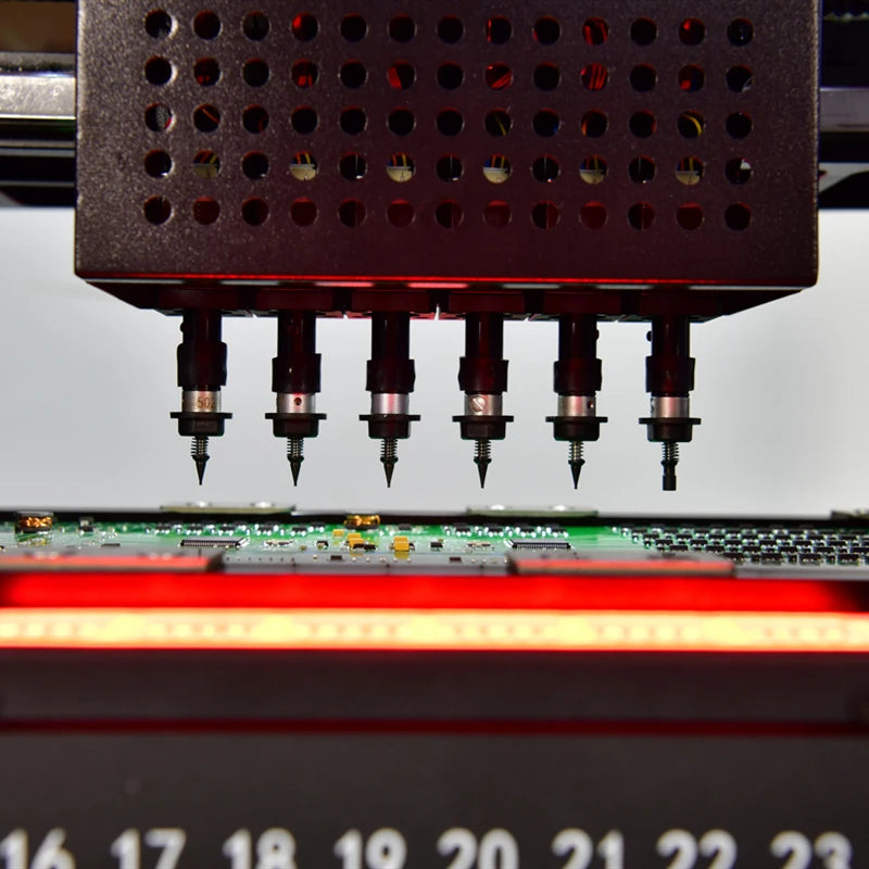 SMT660 PICK & PLACE MACHINE - 6 Heads, 8 Cameras - Compact SMT Line