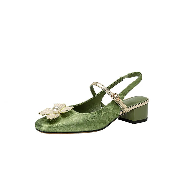 Retro Square Head Flower Buckle Strap New Women's Sandals 2025 Summer Baotou Slingback Med Heels Office & Career Shoes