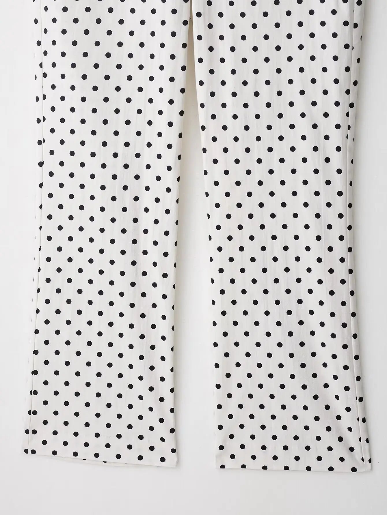 HH Woman Autumn Long Sleeves Turtleneck Zipper With Pockets Drawstring Casual Coats Women Fashion Polka Dot Printed Jacket