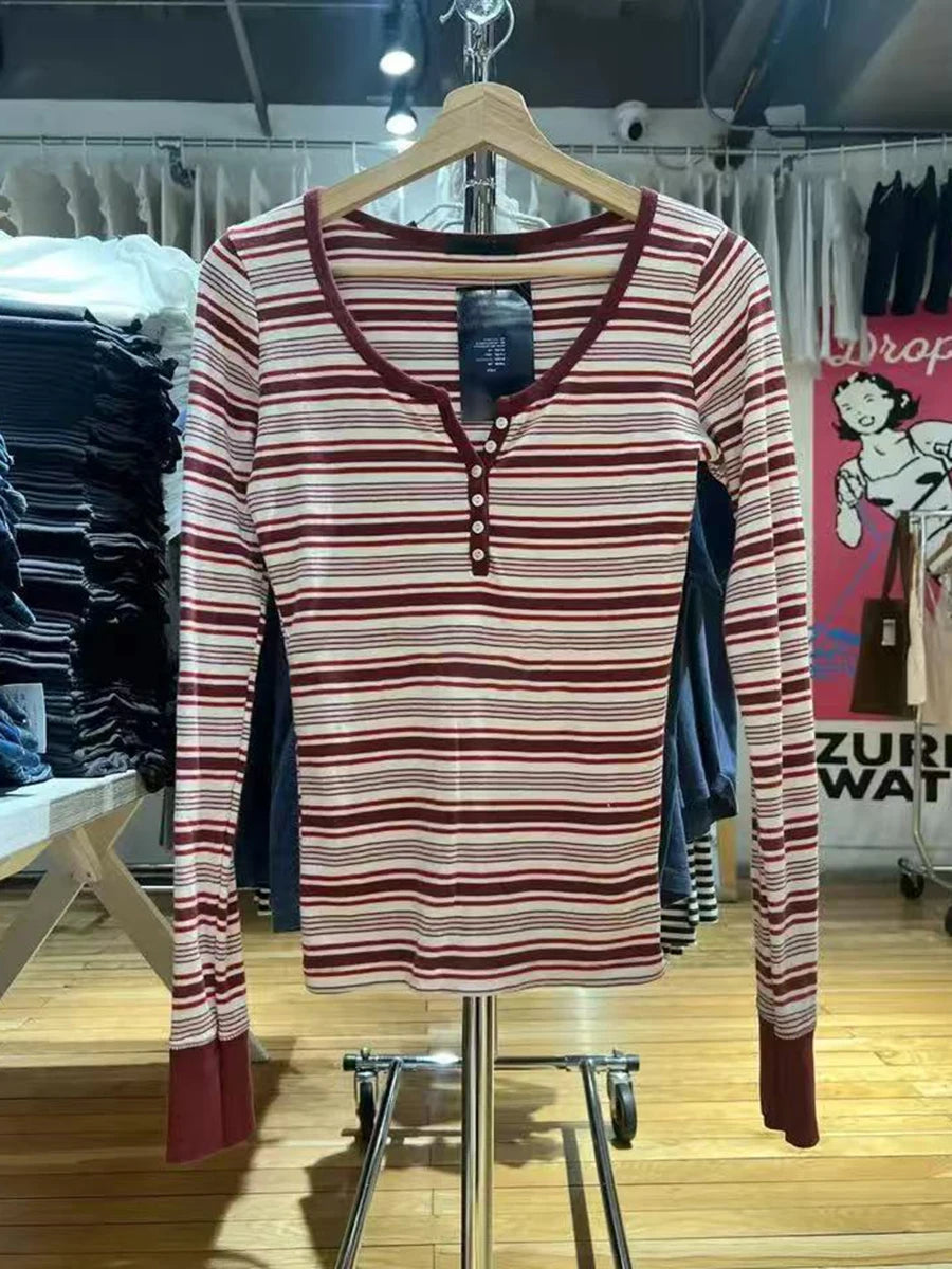 Vintage Striped Slim Long Sleeve T-shirts Autumn Casual Round Neck Streetwear Cotton Tees Women Classic Harajuku Button Tops Y2k