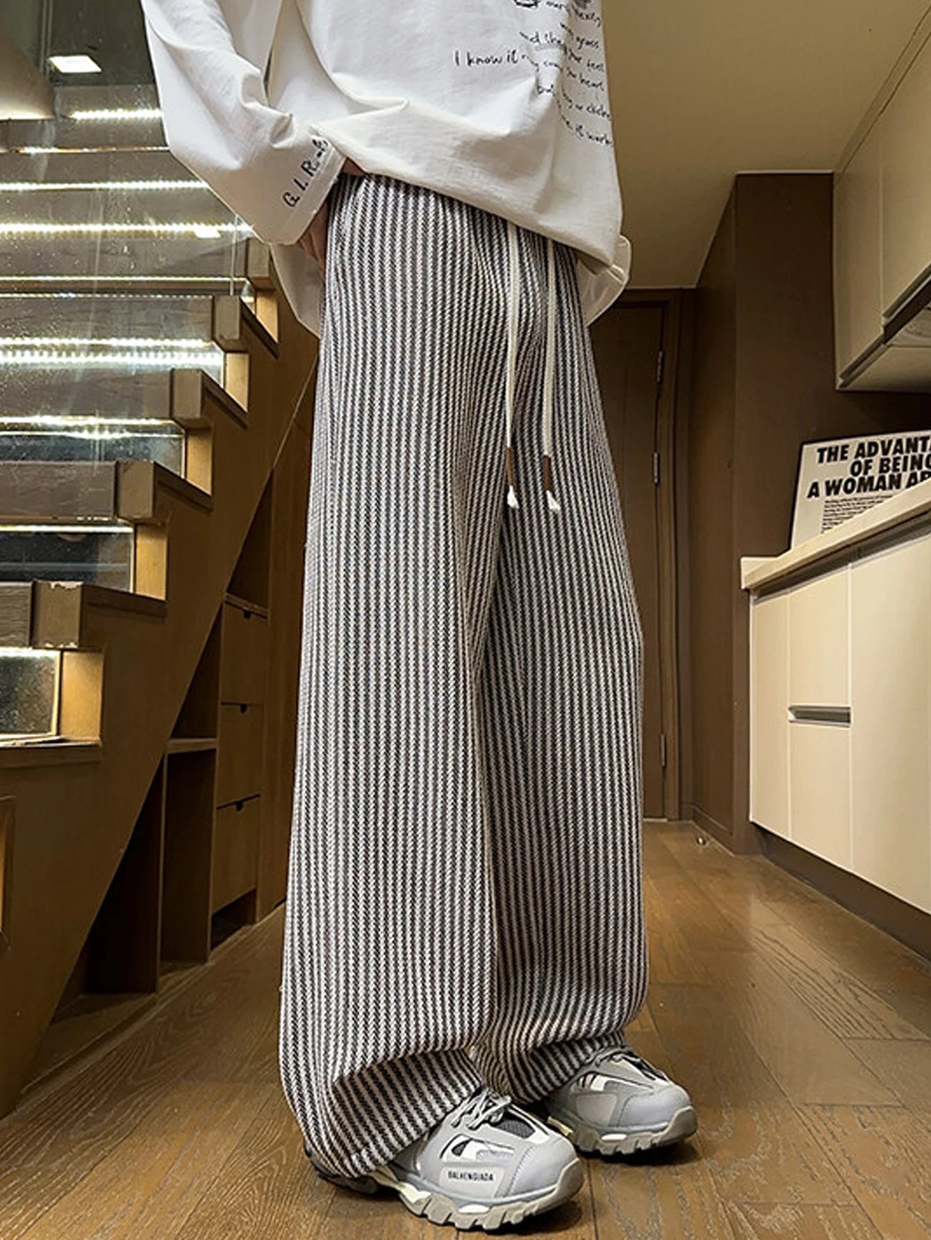 Men's Striped Casual Pants - Drawstring Elastic Waist - Wide Leg Comfort