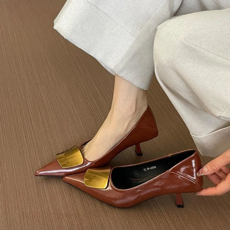 Metal Decoration Pumps – Pointed Toe Slip-On Elegant