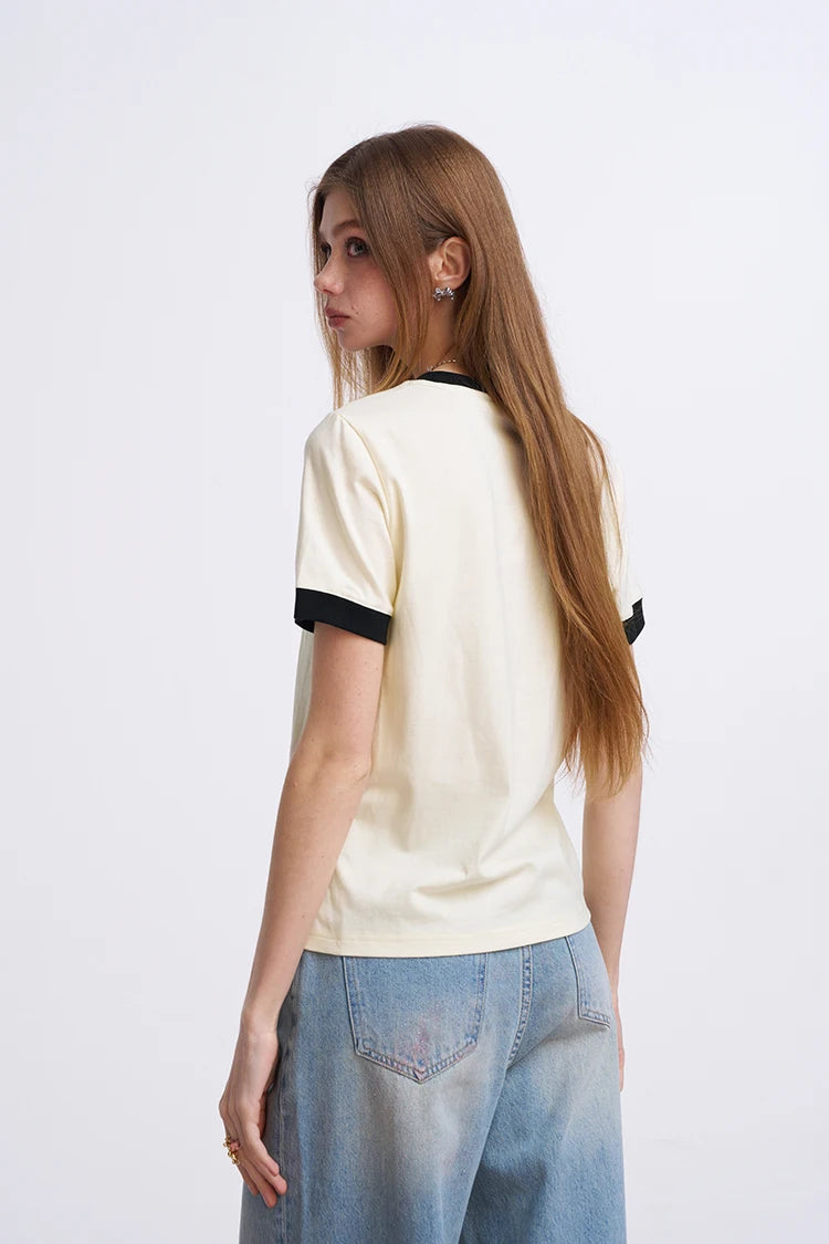 ELFSACK Women's Vintage Ringer T-Shirt with Photo Graphic Print, Retro Contrast Tee for Summer, Chic Aesthetic Short Sleeve Top