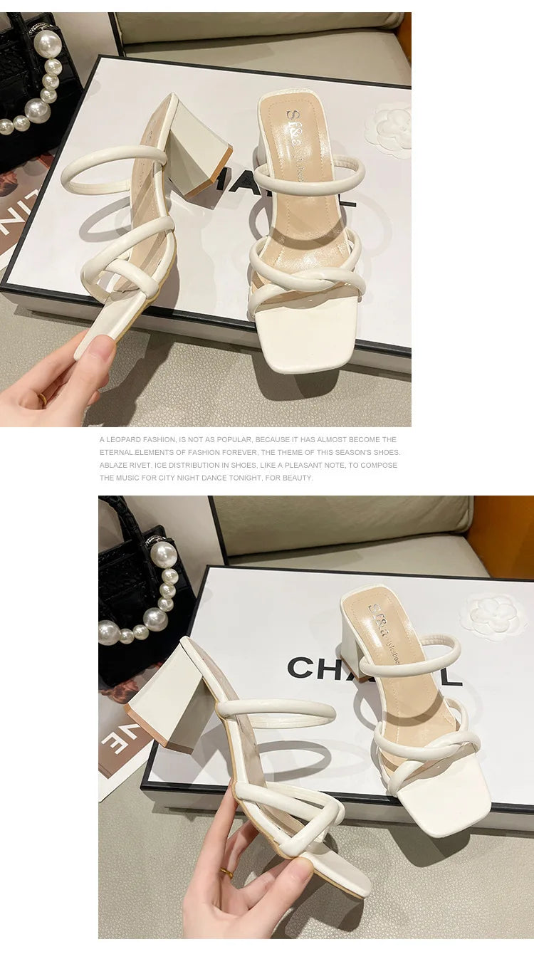 New Summer Fashion Bare-Toed Square-Head Mid-Heel Shoes Pleated Chunky Sandals with A-Line Single Shoe Women