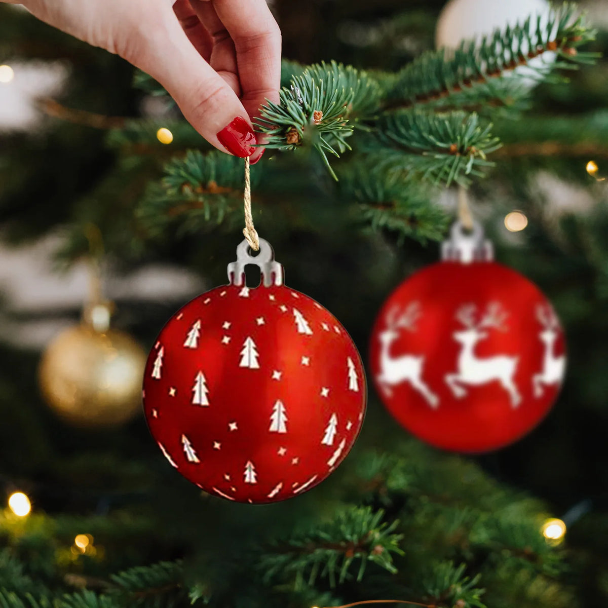 Wooden Christmas Pendants - 12 Pieces - Colourful Holiday Charm