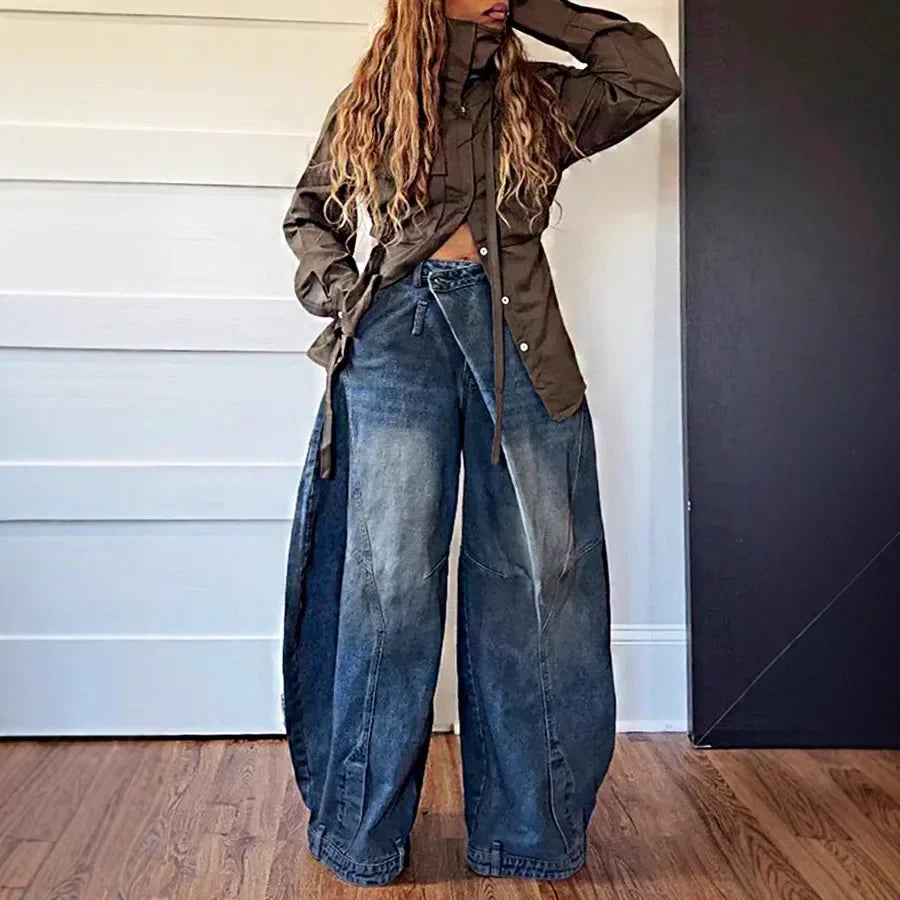 Distressed Wide Leg Mom Jeans – Mid Waist Streetwear