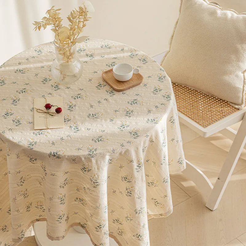 DAISY FLORAL TABLECLOTH - Cotton, Tassel Trim - Cheerful Tables