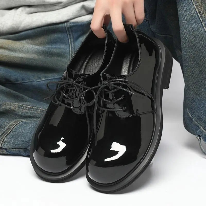 GLOSS BOSS - Men's Patent Leather Derby Shoes - Thick-Sole Lace-Up Casual Dress Shoes in Black & Burgundy