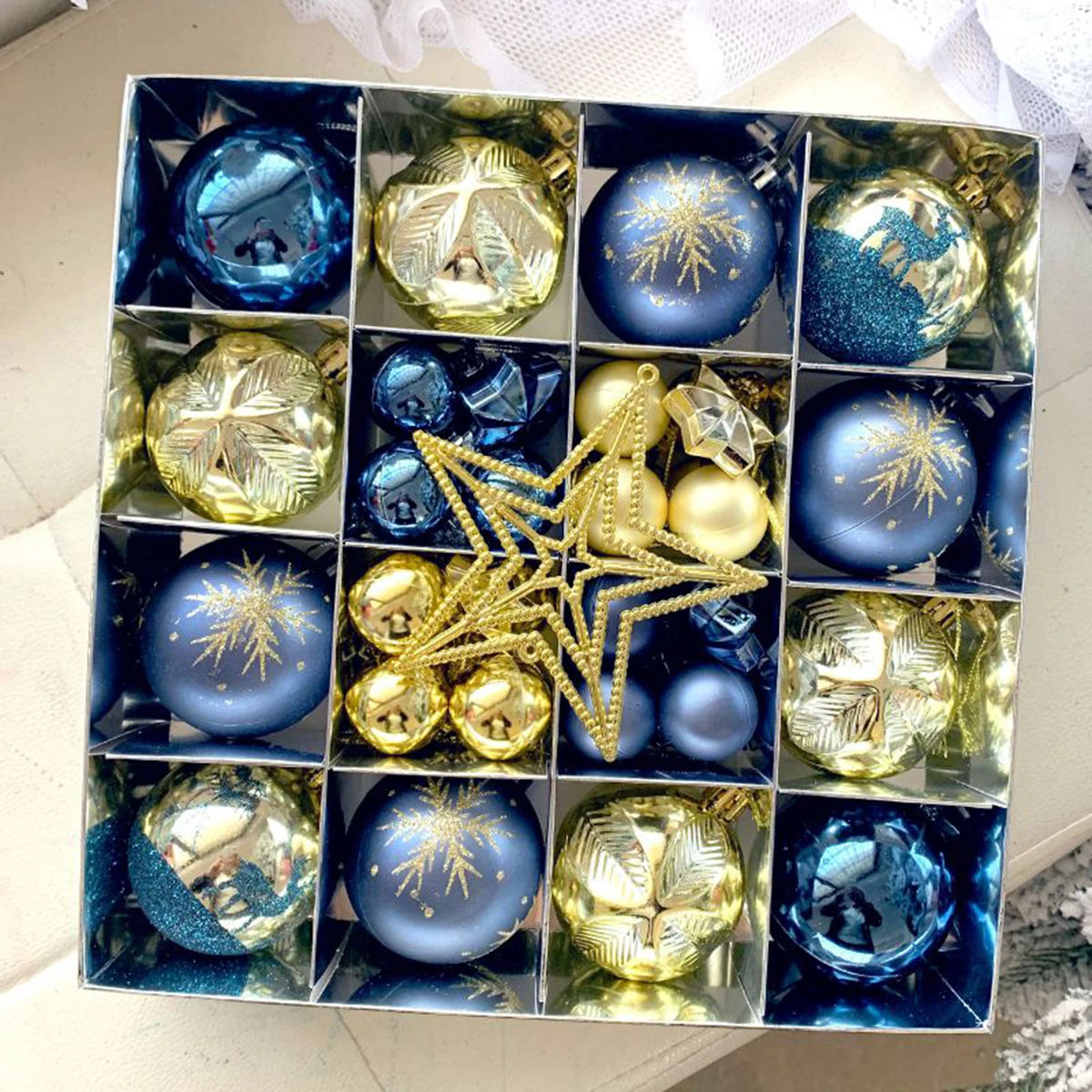 Christmas Ornament Sets - 6 cm - Nine Festive Styles