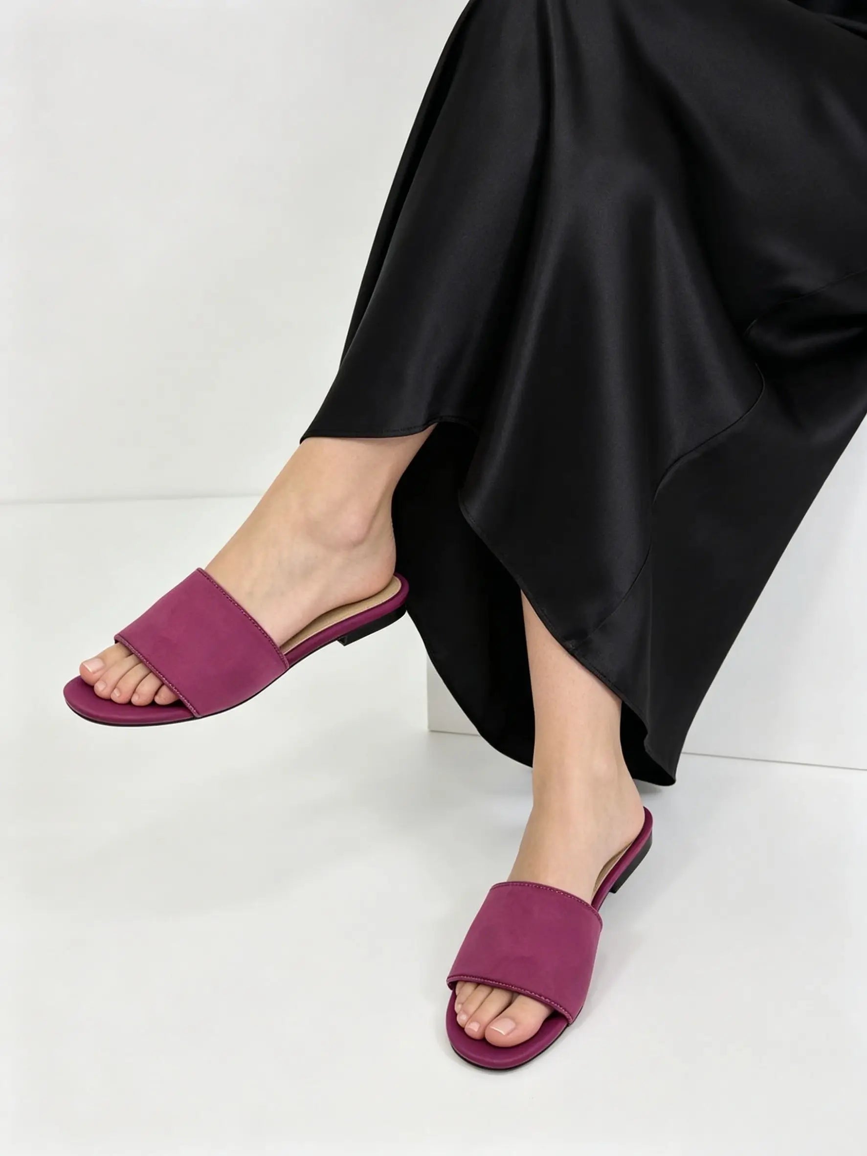Purple Open Toe Single Strap Flat Slide Sandals Women Casual Comfortable Lightweight Slippers for Summer Days