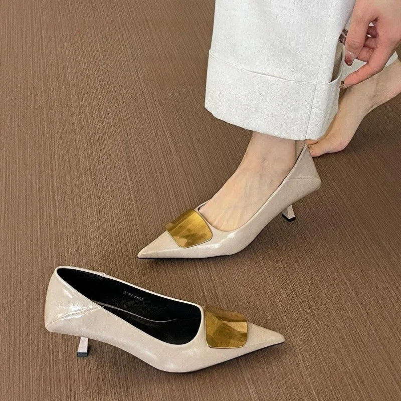 Metal Decoration Pumps – Pointed Toe Slip-On Elegant
